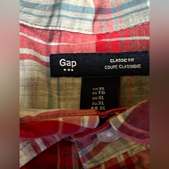 Gap men’s red and gray plaid long sleeve button up classic fit shirt size XL - Picture 8 of 8